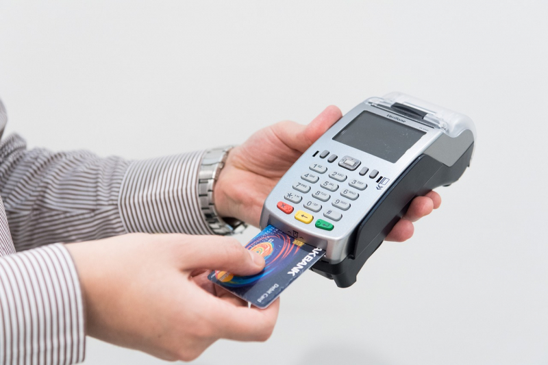 credit-card-machine-4577768_1280.jpg