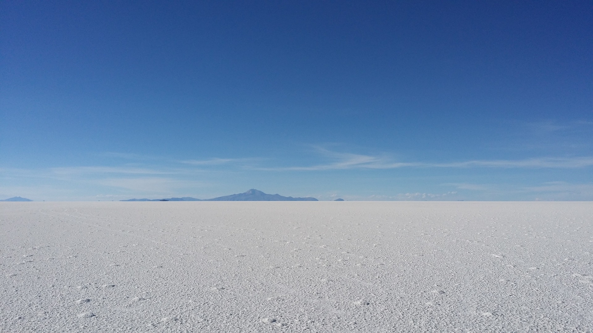 uyuni-348647_1920.jpg