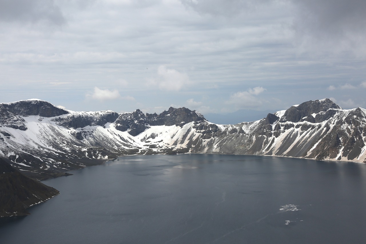baekdusan-mountain-5537787_1280.jpg